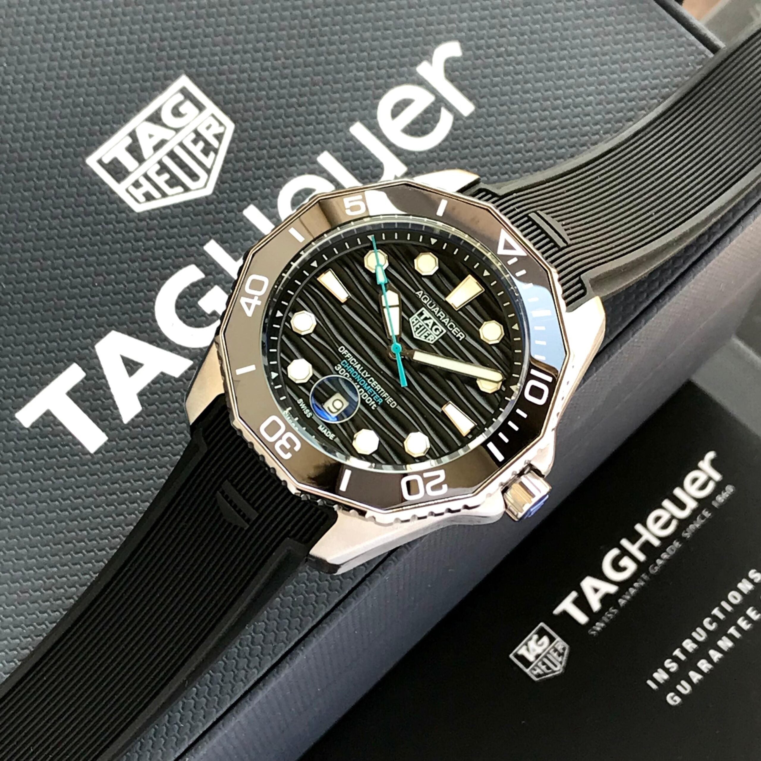 TAG Heuer Aquaracer Professional 300 Date Automatic Men's Watch - Image 3