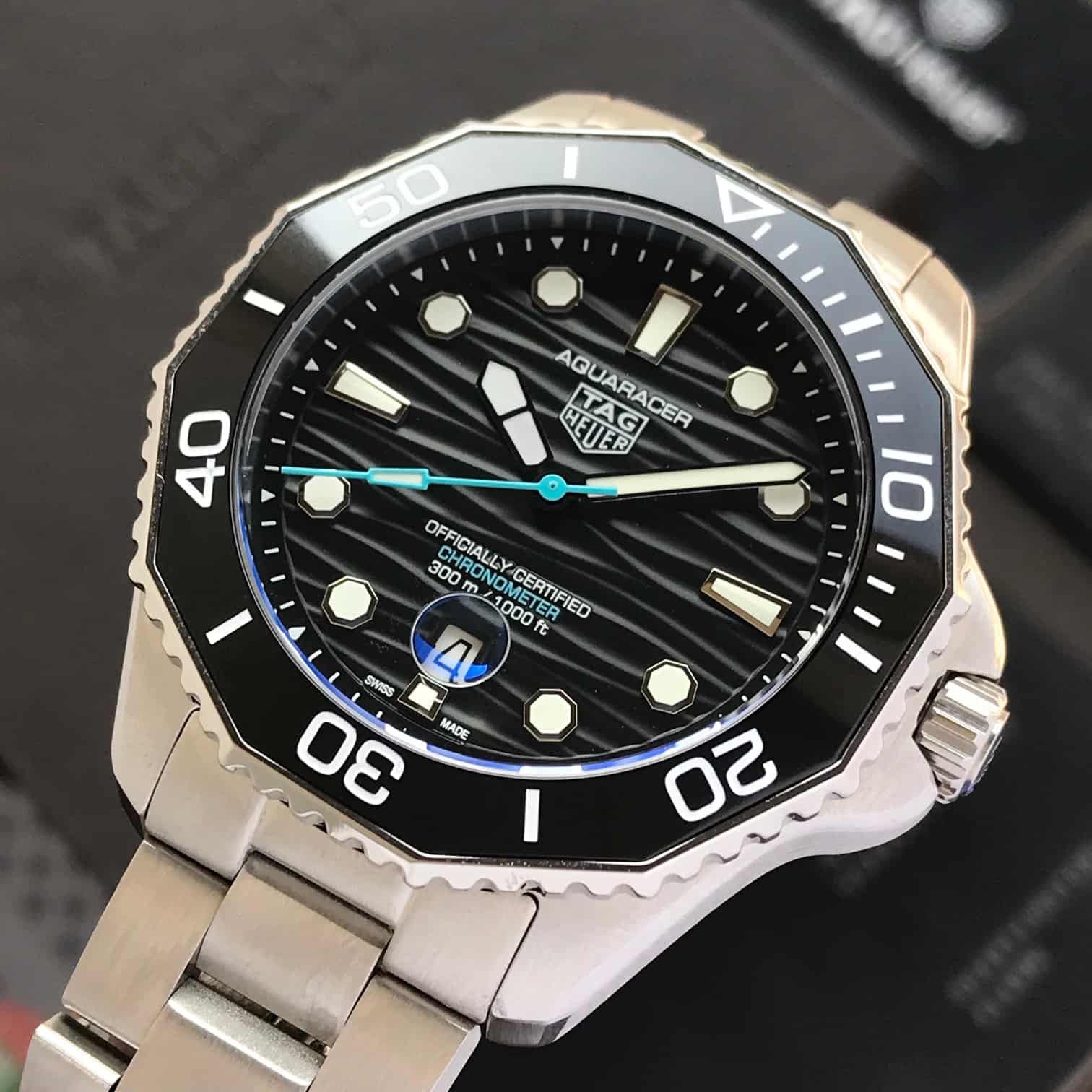 TAG Heuer Aquaracer Professional 300 Date Black Dial Automatic Men's Watch - Image 3
