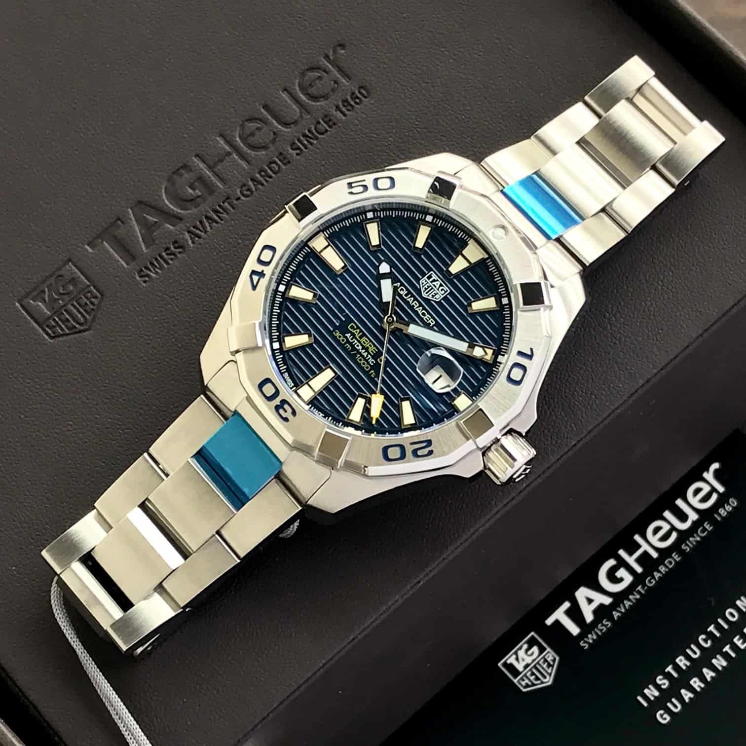 Tag Heuer Aquaracer Calibre 5 Blue Dial Automatic Authentic Quality Men's Watch - Image 4