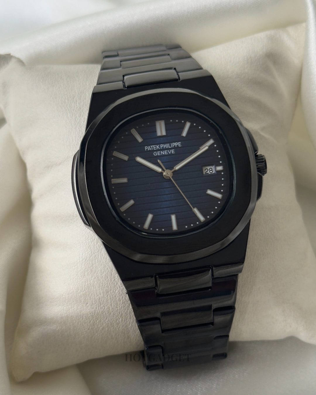 Patek philippe Nautilus Black & Blue - Image 3