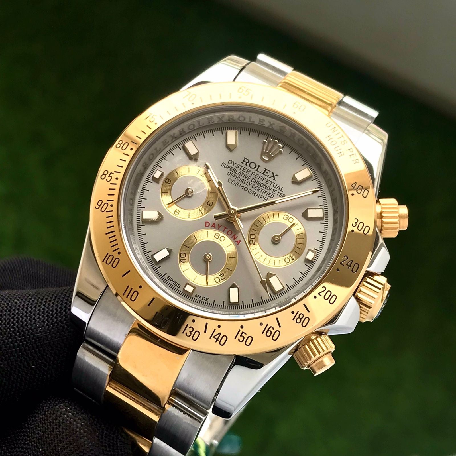 Rolex Cosmograph Daytona Two Tone Gold Automatic Mens Watch - Image 2