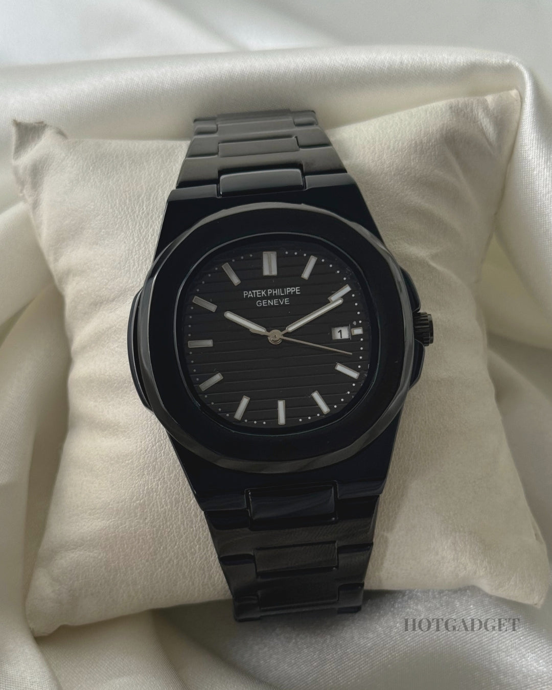 Patek Philippe Nautilus All Black - Image 3