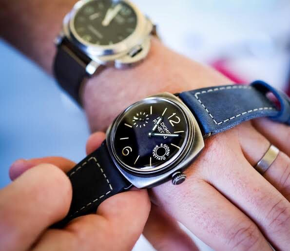 The new Panerai Radiomir Otto Giorni Swiss Made Blue Automatic Mens Watch - Image 2