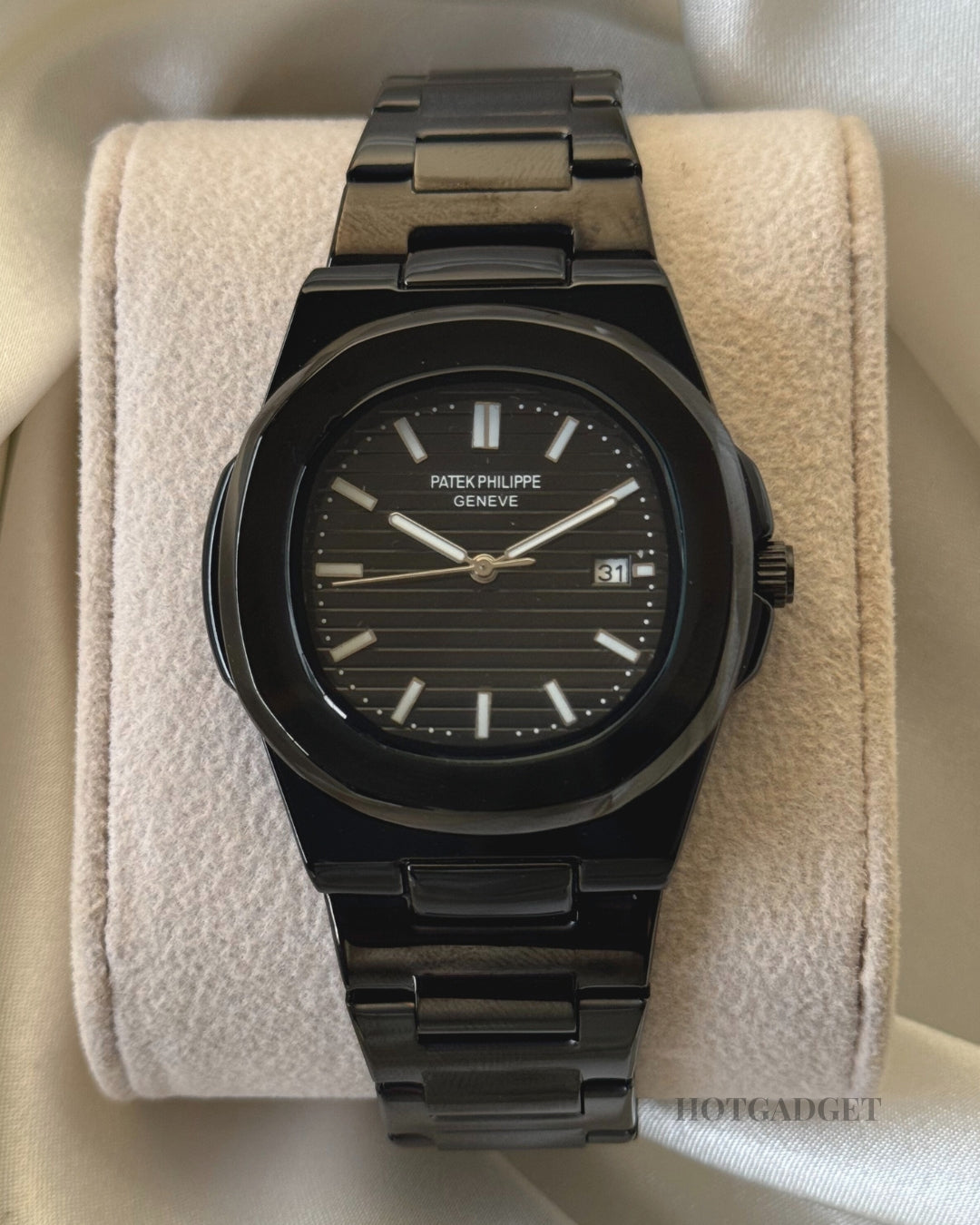 Patek Philippe Nautilus All Black - Image 4