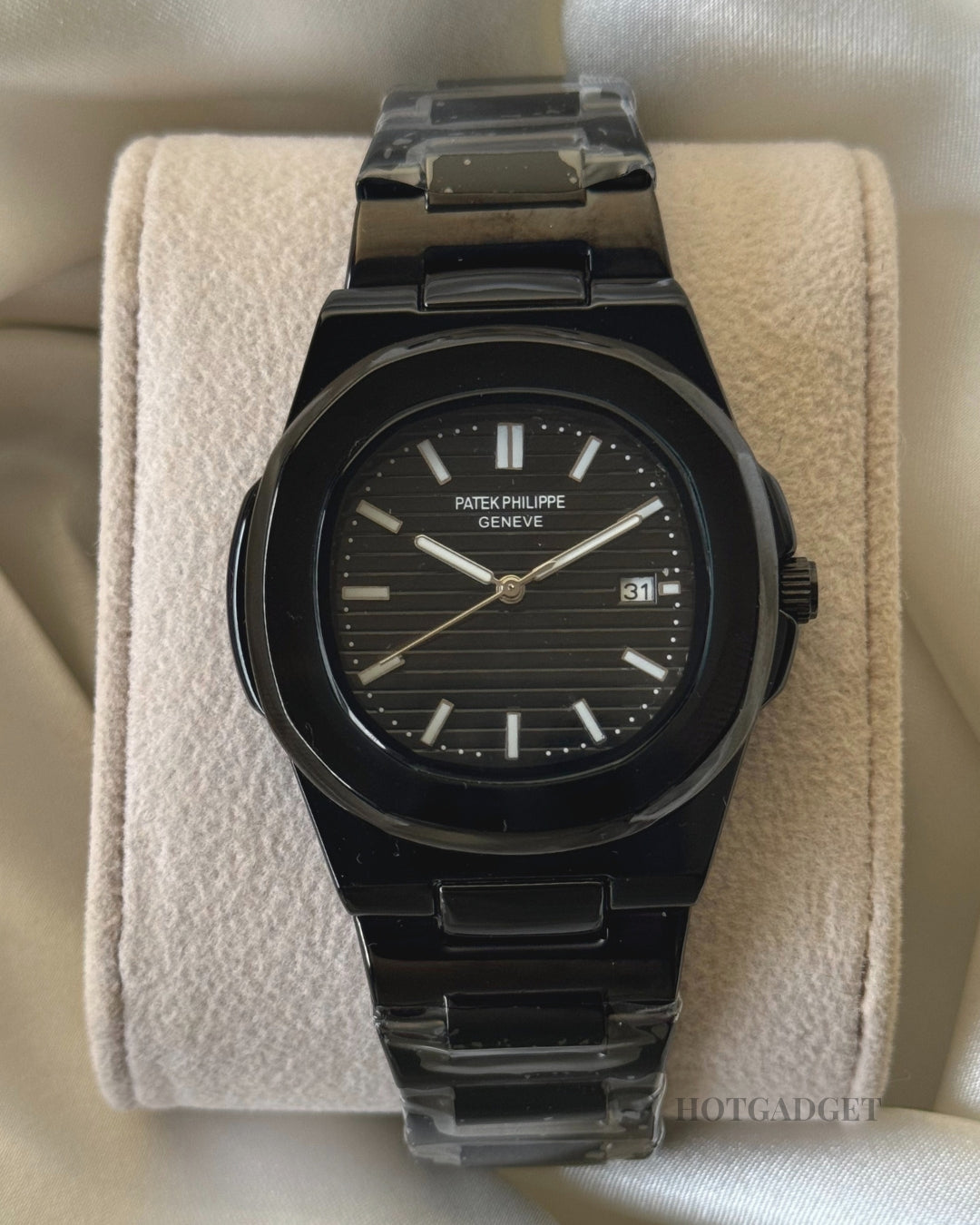 Patek Philippe Nautilus All Black