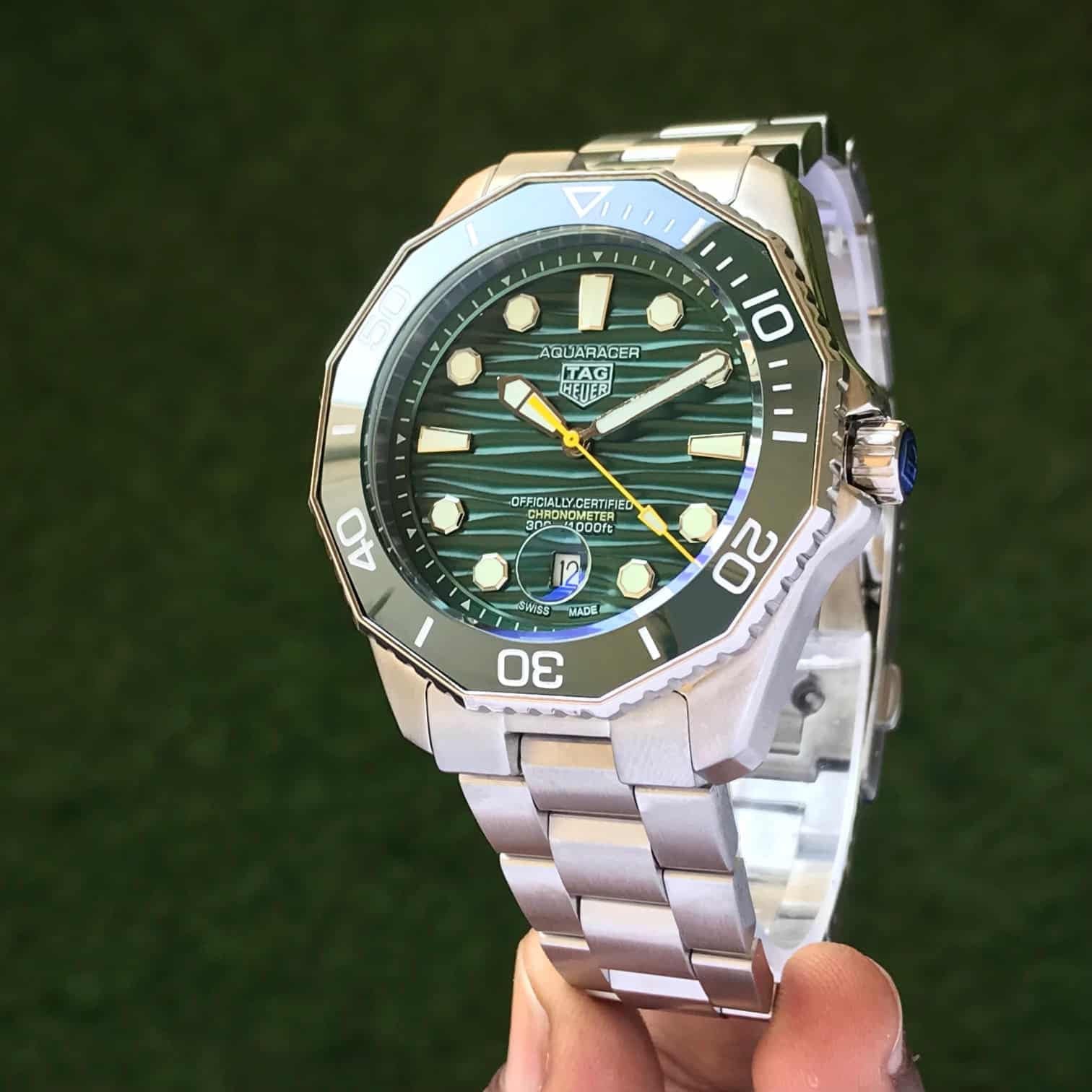 Tag Heuer Aquaracer Silver Green Dial Japanese Automatic Men's Watch - Image 3
