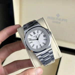 Patek Philippe Nautilus 5711/1A White Dial