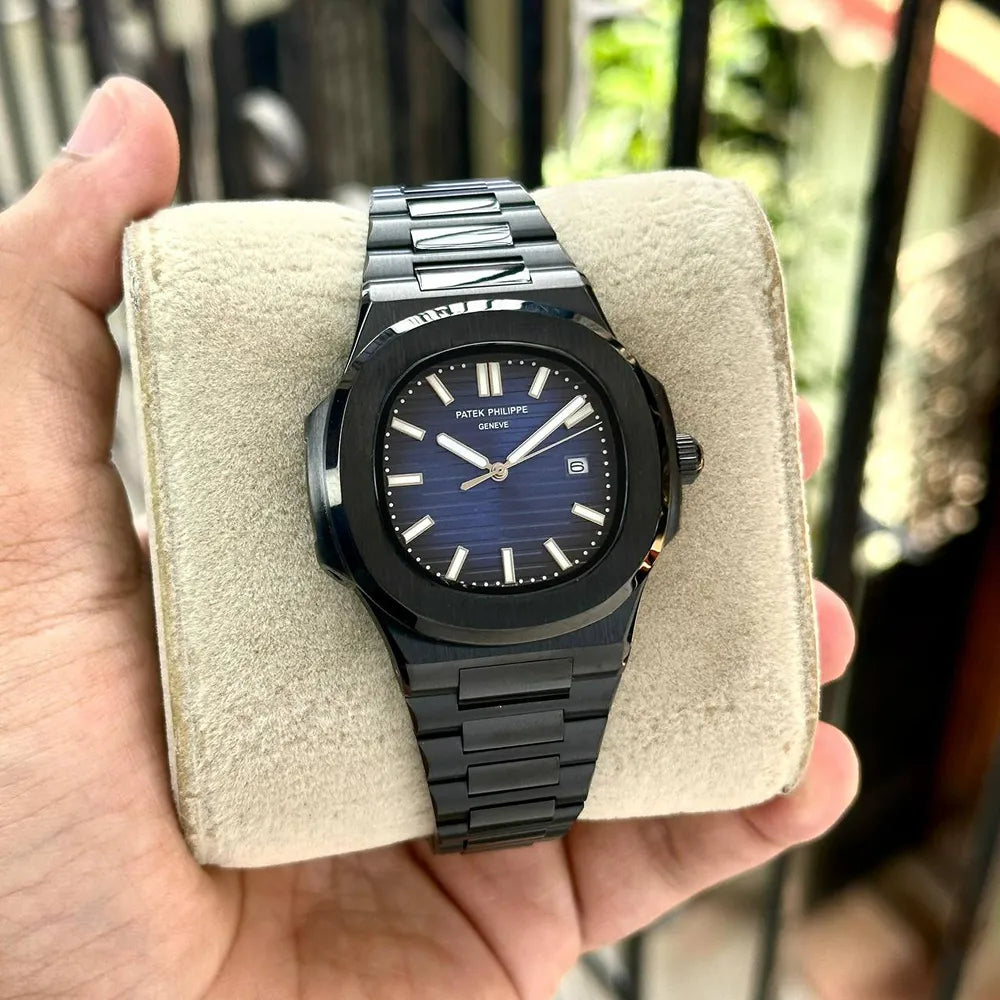 Patek philippe Nautilus Black & Blue - Image 4