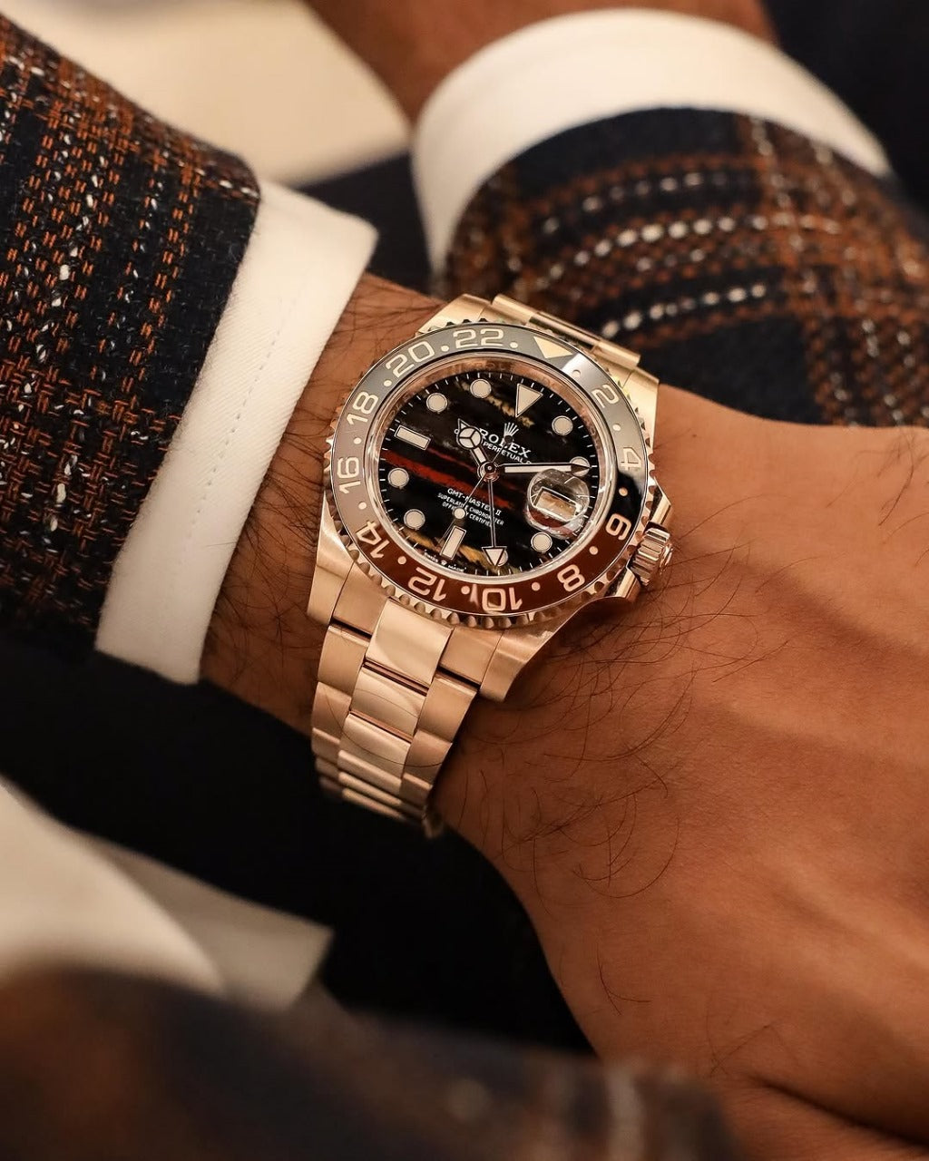 Rolex GMT Master II Tiger Iron Dial Premium Automatic🤩 - Image 2