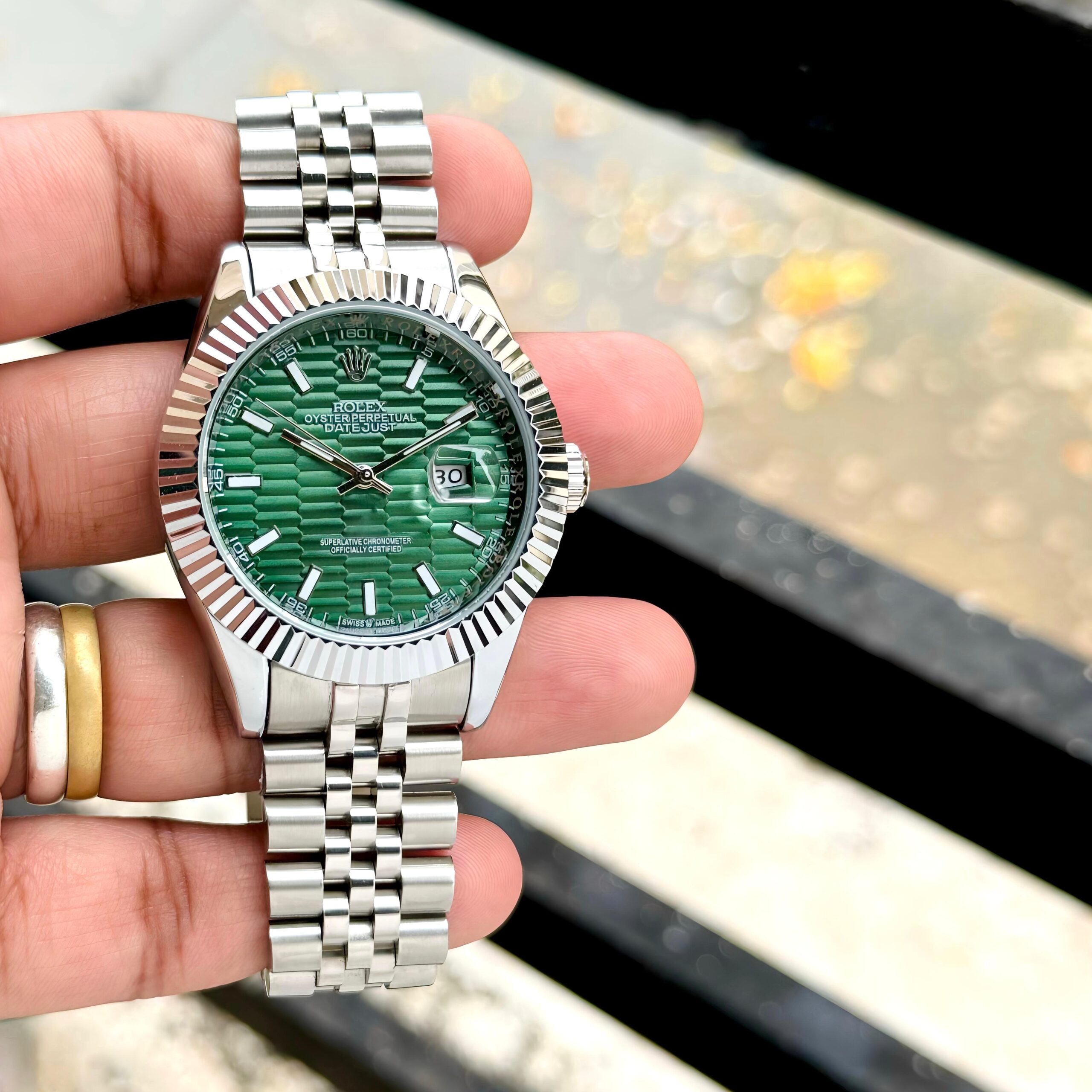 Rolex Green DateJust Automatic 41mm (Original Size) - Image 4