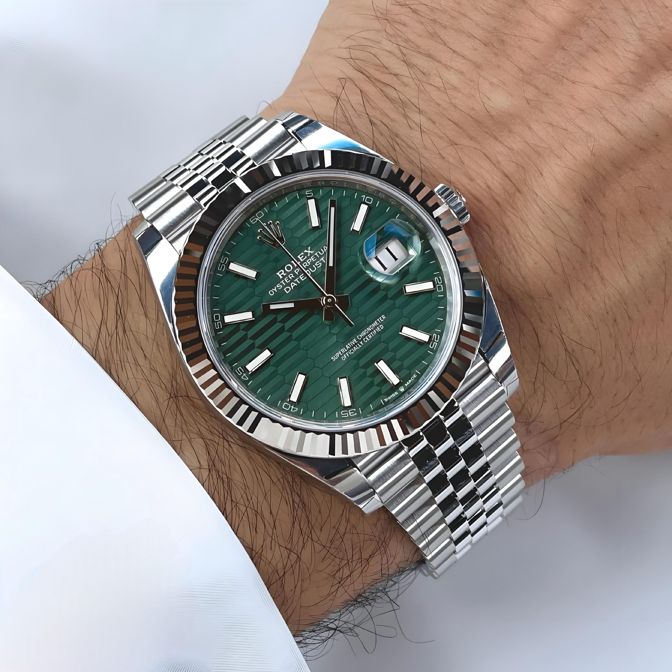 Rolex Green DateJust Automatic 41mm (Original Size) - Image 3