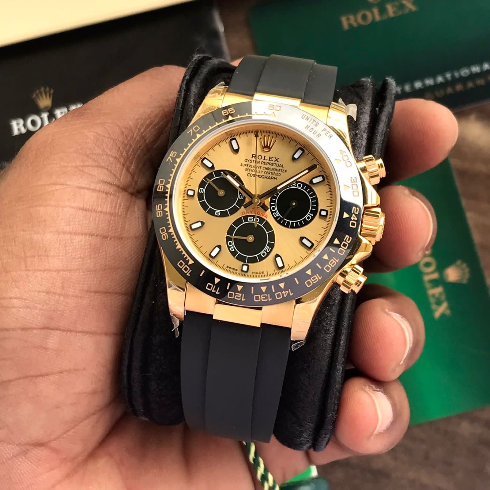 Rolex Daytona Cosmographs Yellow Gold Dial & Black Rubber Strap Japanese Master Quality Automatic Men's Watch - Image 3