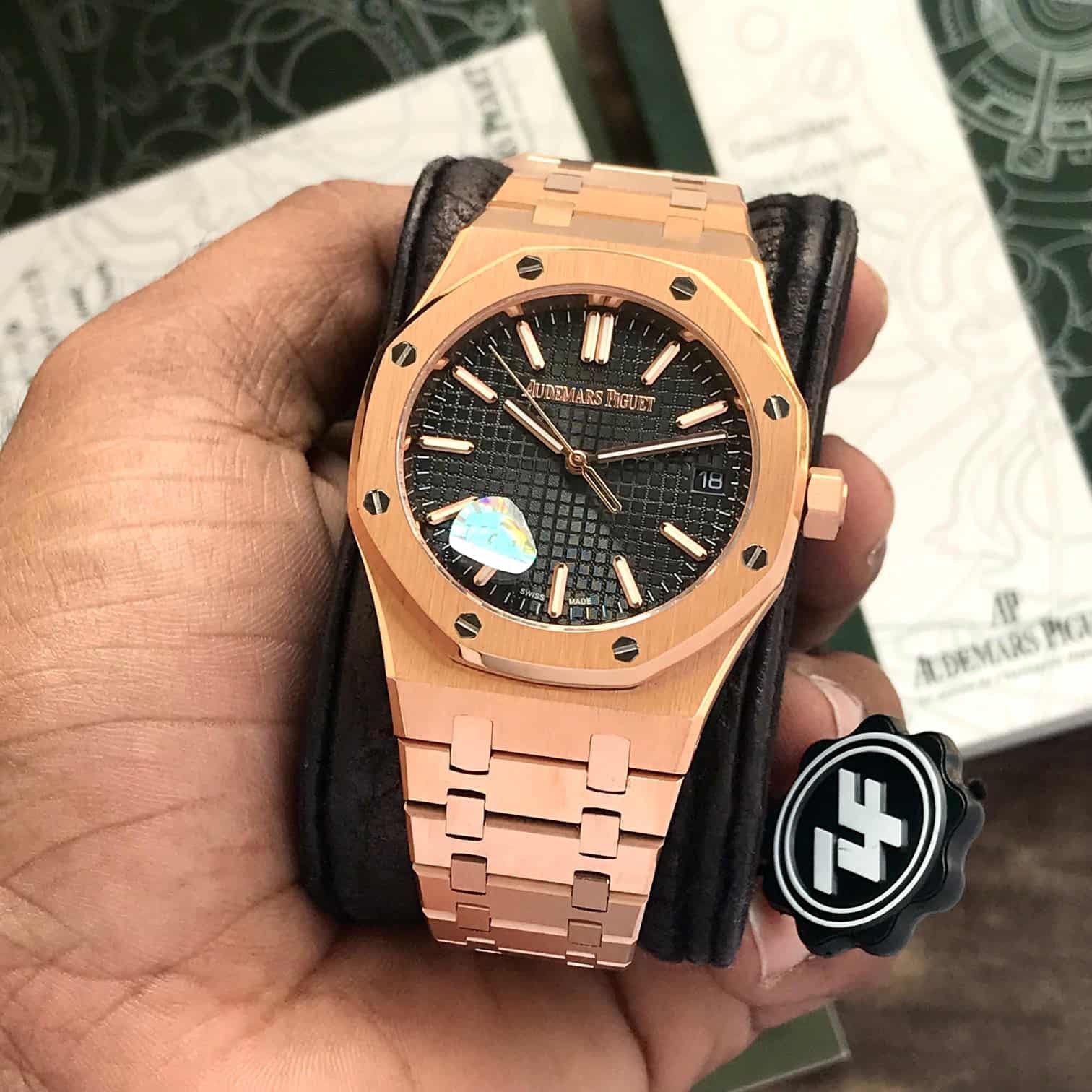 Audemars Piguet Royal Oak Offshore Rosegold Black Dial Metal Chain Automatic Movement Men's Watch - Image 5