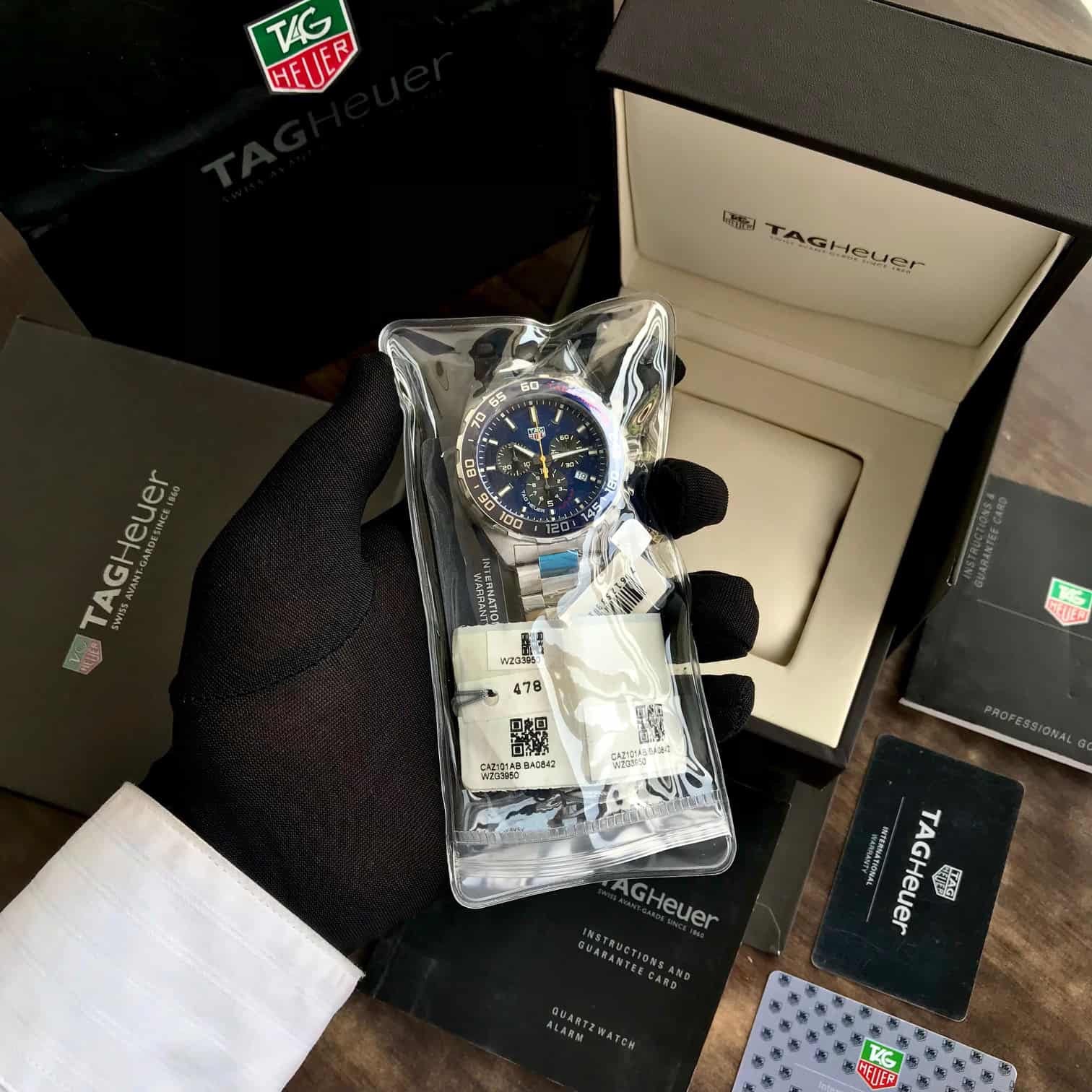 Tag Heuer Formula 1 X Aston Marin Limited Edition Authentic Men's Watch - Image 3