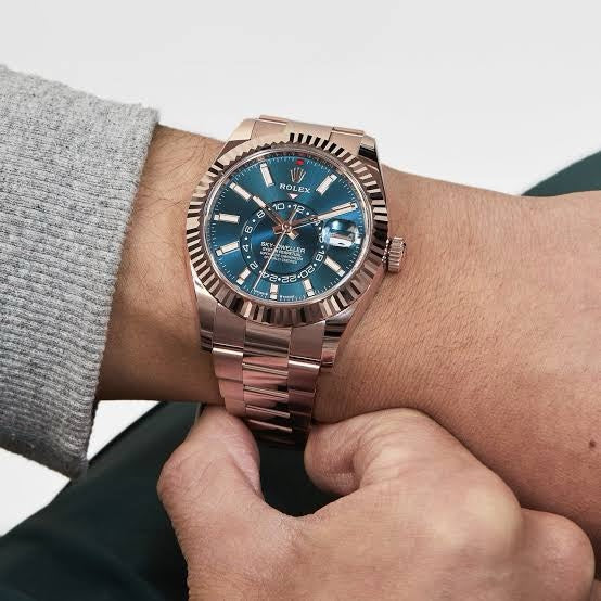 Rolex SkyDweller Rose Gold Blue Dial Oyster Chain Automatic Mens Watch - Image 4