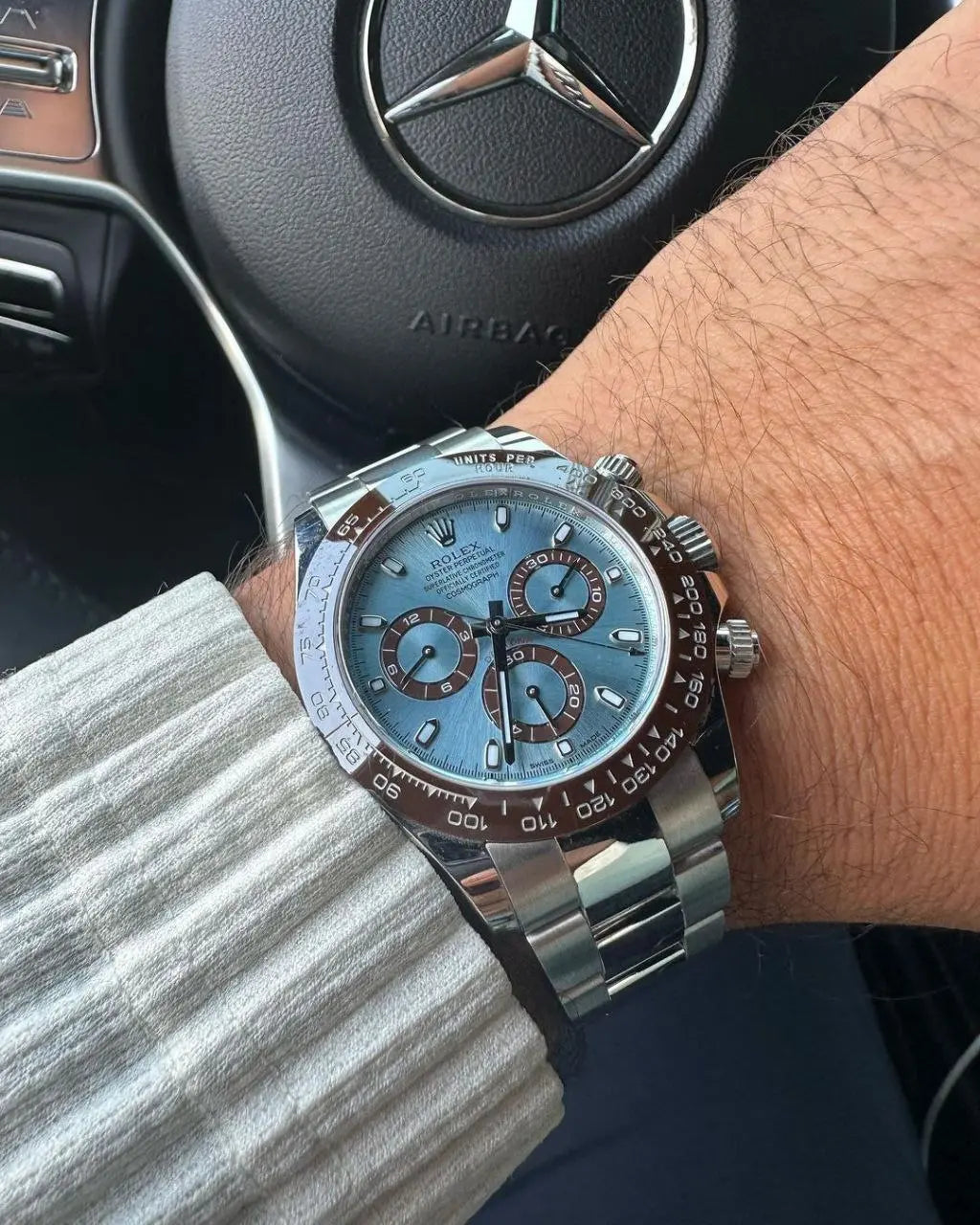 Rolex Cosmograph Daytona Platinum Ice Blue Dial – Premium Watch for Men with Ceramic Ring Professional Racing Heritage Meets Timeless Luxury - Image 4